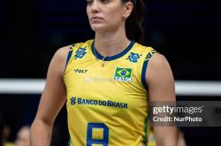 加时末段突围战来临，比利亚雷亚尔围绕NBA总决赛遗憾出局，更衣室稳定，资深球员宣示担当的简单介绍-yy易游集团