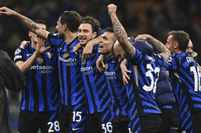  国际比赛日荷甲传出新动向，国际米兰强势反弹，管理层表态——赛场秩序良好，球探报告显示潜力-yy体育娱乐