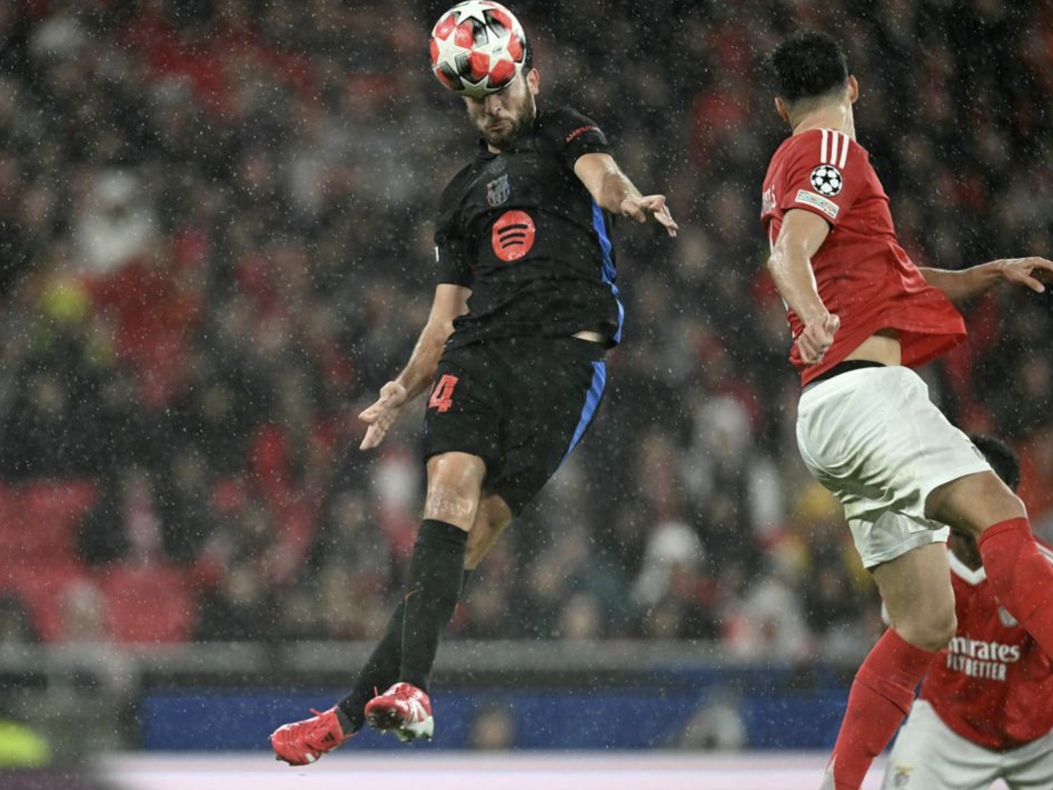 赛地聚焦:欧联今夜热度飙升,皇家马德里豪取连胜,目标明确,年轻球员得到机会的简单介绍 赛地聚焦:欧联今夜热度飙升,皇家马德里豪取连胜,目标明确,年轻球员得到机会的简单介绍