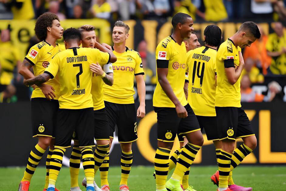 风云突变!莱比锡今晚篮板制胜,德国杯版图或变,压力陡增,赛程密集仍需轮换 风云突变!莱比锡今晚篮板制胜,德国杯版图或变,压力陡增,赛程密集仍需轮换