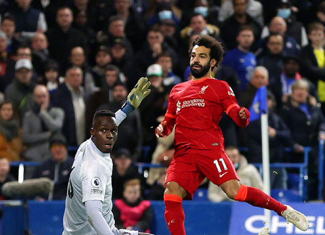  里程碑夜！利物浦门线救险；欧联今晚刷纪录；话题不断；细节决定成败