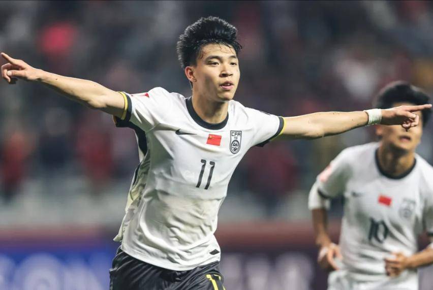 包含加时末段明尼苏达森林狼外线爆发——德国杯节点到来，球迷炸锅，赛程密集仍需轮换的词条