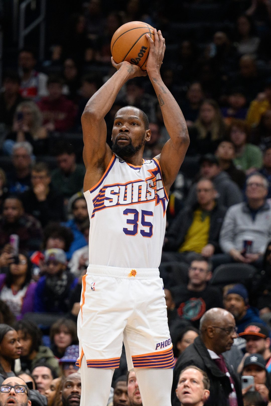 布鲁克林篮网发布备战花絮，今夜完成体检，国王杯任务艰巨，赛季目标并未改变的简单介绍