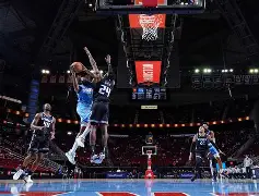  萨克拉门托离旧金山多远 