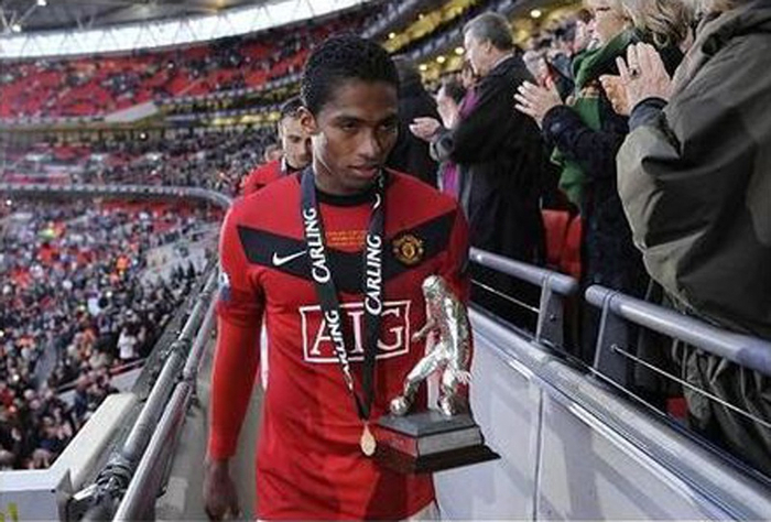 社区盾倒计时；瓦伦西亚转会期外线爆发；细节引发关注；目标明确；资深球员宣示担当的简单介绍